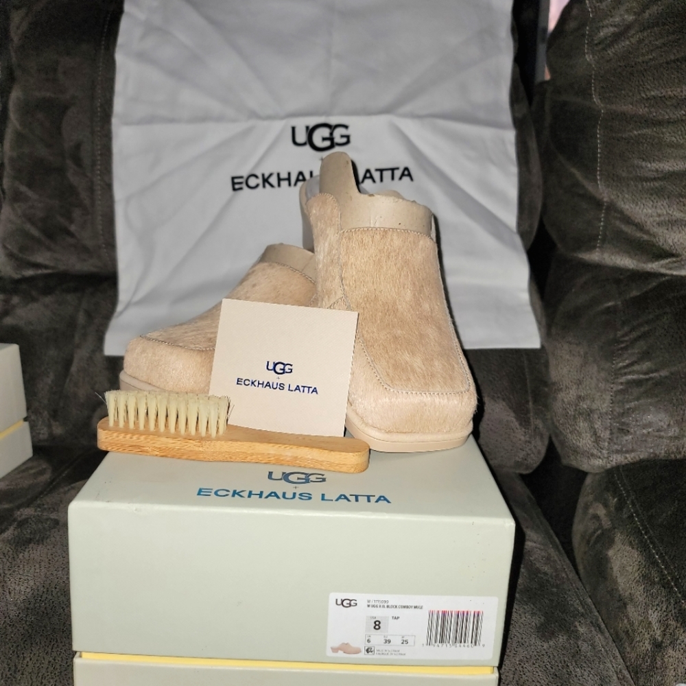 UGG x ECKHAUS LATTA SIZE 8
